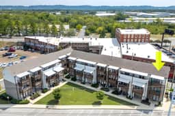 Southside Chatt Townhouse - GREAT Location!