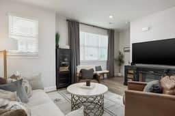 Birch Bliss | Stylish 2BR Downtown Chatt Stay!