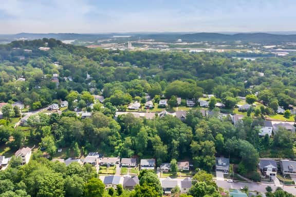 North Chatt Hideaway! 2BR, Great Neighborhood!